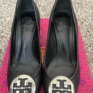 Tory Burch Black Leather Heels with Silver Logo